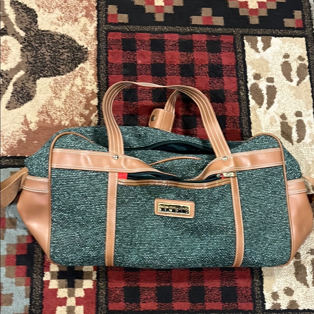 Vintage Oscar De La Renta tweed bag